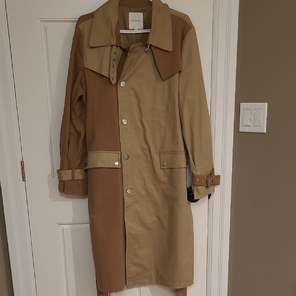 Avec Les Filles Two-Tone Tan and Brown Trench Coat, Ladies Sz L